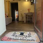 Il Richiamo Della Cascata Nyaraló *